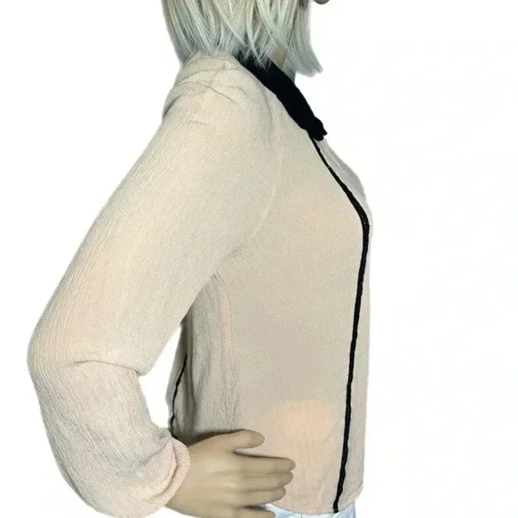ZARA Pale Pink Peasant Blouse Black Collar Key Hole Detail Long Sleeve Medium - Picture 3 of 10